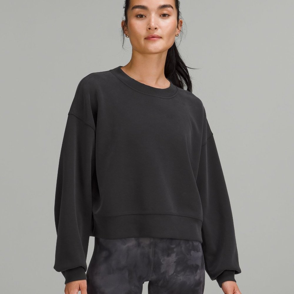 Lululemon Softstreme Perfectly Oversized Cropped Crew